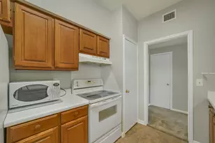 2400 N Braeswood Blvd, Houston, TX 77030 - Photo 11