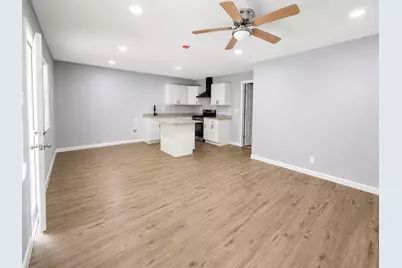1204 St Joseph Street #1, Houston, TX 77023 - Photo 7