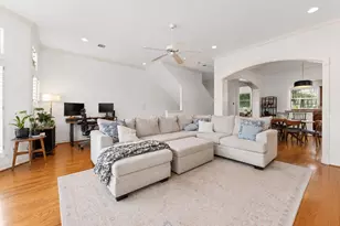 3917 Blossom St, Houston, TX 77007 - Photo 5