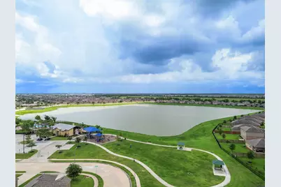 9426 Grand Spark Drive, Rosharon, TX 77583 - Photo 29