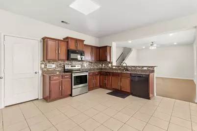 9426 Grand Spark Drive, Rosharon, TX 77583 - Photo 7