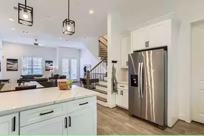 1528 Chestnut Street, Houston, TX 77009 - Photo 3
