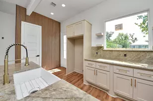 1912 Semmes St, Houston, TX 77026 - Photo 13