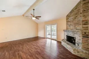 5711 Weeping Willow Rd, Houston, TX 77092 - Photo 5