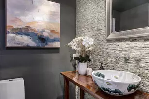 1377 Arlington St, Houston, TX 77008 - Photo 9