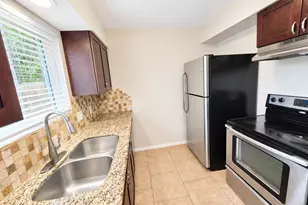 1127 Mosher Ln, Houston, TX 77088 - Photo 13