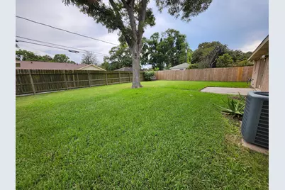 1127 Mosher Lane, Houston, TX 77088 - Photo 21