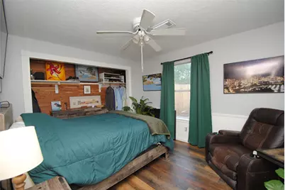 10820 Royal Magnolia Drive, Conroe, TX 77303 - Photo 17