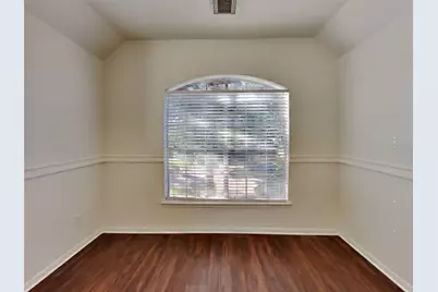 2911 Linda Drive, Pearland, TX 77584 - Photo 9