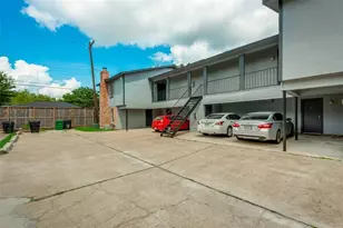 8710 Ilona Ln, Houston, TX 77025 - Photo 1