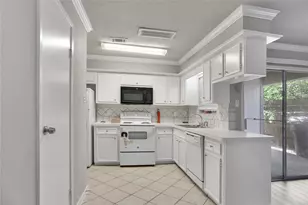 8710 Ilona Ln, Houston, TX 77025 - Photo 1