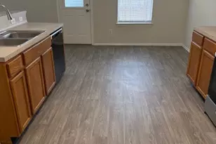 8319 Radial Ct, Rosharon, TX 77583 - Photo 7