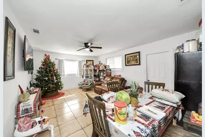 3329 Stassen Street, Houston, TX 77051 - Photo 7