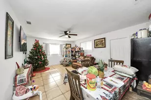 3329 Stassen St, Houston, TX 77051 - Photo 7