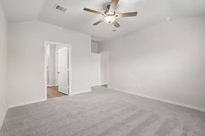624 Woodhaven Lakes Drive, La Marque, TX 77568 - Photo 9