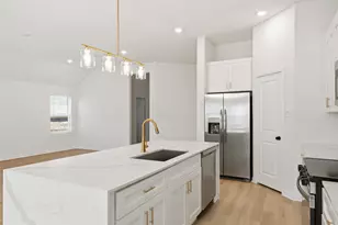 12531 Lake Conroe Hills Dr, Willis, TX 77318 - Photo 9