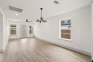 1009 Genova St, Houston, TX 77009 - Photo 13