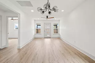 1009 Genova St, Houston, TX 77009 - Photo 17