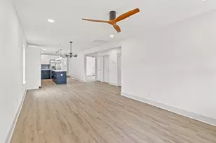 1009 Genova St, Houston, TX 77009 - Photo 11