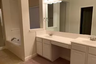 4005 E Timber Cut Ct, Pearland, TX 77584 - Photo 7
