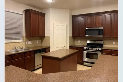 4005 E Timber Cut Court, Pearland, TX 77584 - Photo 3