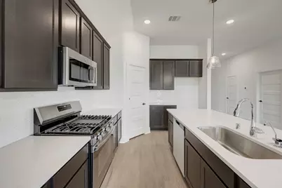 2123 Lone Bronco Boulevard, Rosenberg, TX 77471 - Photo 31