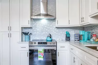 1208 Avenue K Drive, Galveston, TX 77550 - Photo 13