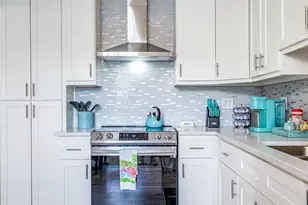 1208 Ave K Dr, Galveston, TX 77550 - Photo 13