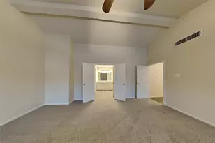 8335 Sparkling Springs Dr, Houston, TX 77095 - Photo 9