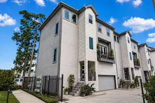 1565 W 22nd St, Houston, TX 77008 - Photo 1