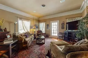 5975 Calder Ave, Beaumont, TX 77706 - Photo 9