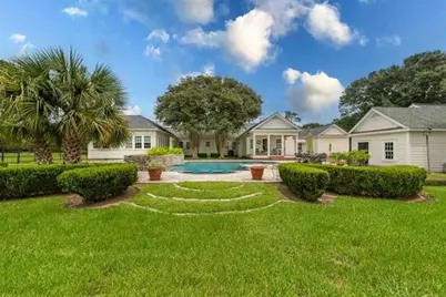 5975 Calder Avenue, Beaumont, TX 77706 - Photo 25