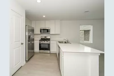 10827 Bird Of Paradise Lane, Houston, TX 77016 - Photo 5