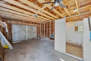 401 E 3rd St, Hearne, TX 77859 - Photo 23