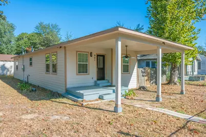 401 E Third Street, Hearne, TX 77859 - Photo 1