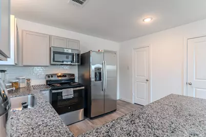 16755 N Marie Village Drive, Conroe, TX 77306 - Photo 19