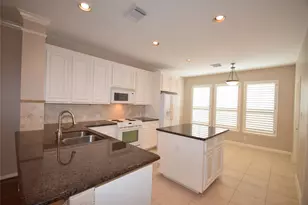 722 Memorial Heights Dr, Houston, TX 77007 - Photo 11