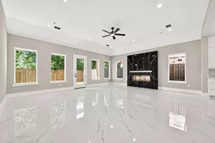 4027 Black Locust Dr, Houston, TX 77088 - Photo 3