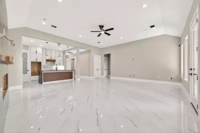 4027 Black Locust Drive, Houston, TX 77088 - Photo 5