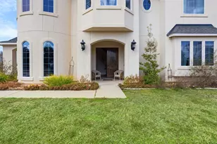 414 Lakeland Cir, Rosharon, TX 77583 - Photo 5