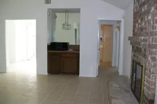 2526 Valley Forest Dr, Missouri City, TX 77489 - Photo 3