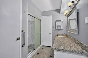 5714 Arbor Vitae Dr, Houston, TX 77092 - Photo 35