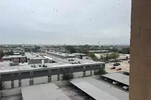 7520 Hornwood Dr, Houston, TX 77036 - Photo 11