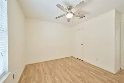 5 N White Pebble Court, The Woodlands, TX 77380 - Photo 21