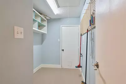 5 N White Pebble Court, The Woodlands, TX 77380 - Photo 23