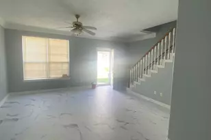 11045 Landswalk Dr, Houston, TX 77099 - Photo 7