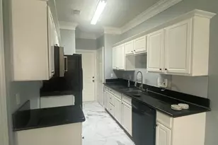 11045 Landswalk Dr, Houston, TX 77099 - Photo 9