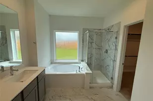 8823 Early Morning Wy, Rosharon, TX 77583 - Photo 5