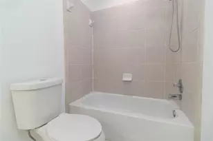 1926 Maple Lakes Dr, Houston, TX 77339 - Photo 15