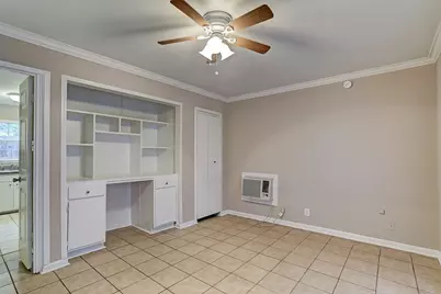 2202 Park Street #4, Houston, TX 77019 - Photo 7